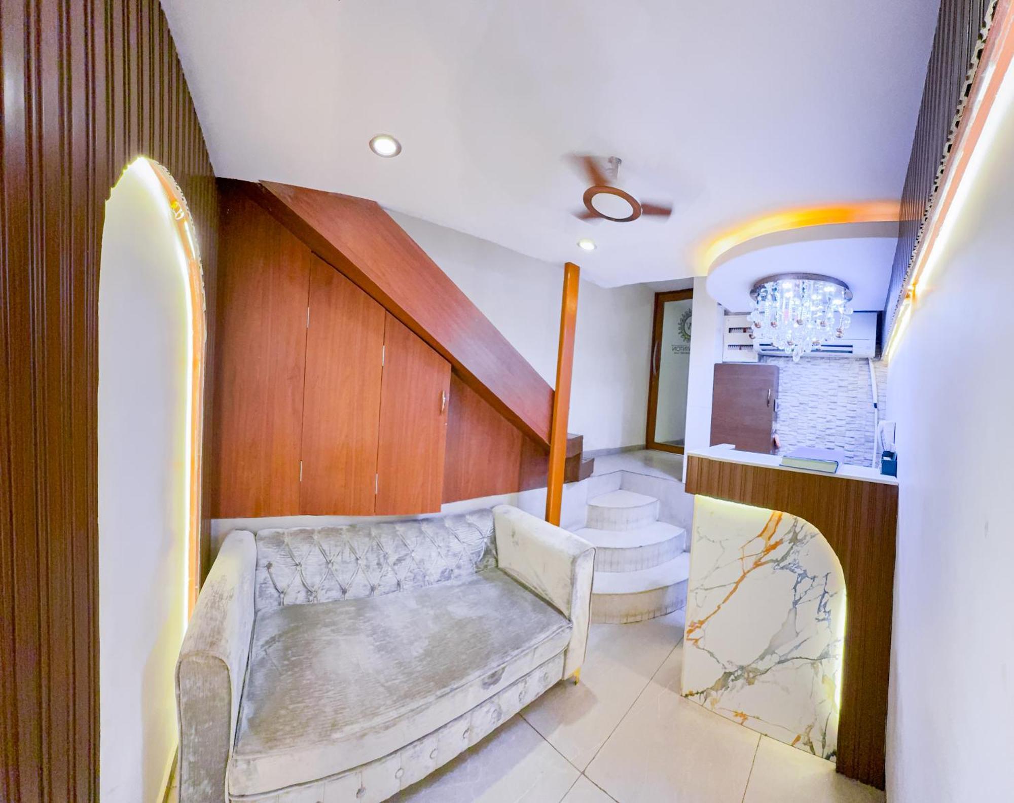 Hotel Winton Mumbai Exteriör bild